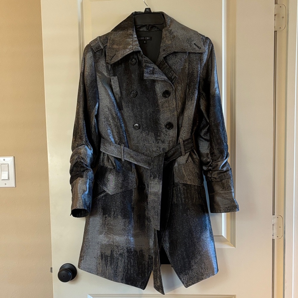 Chic Black Double-Breasted Women's Trench Coat